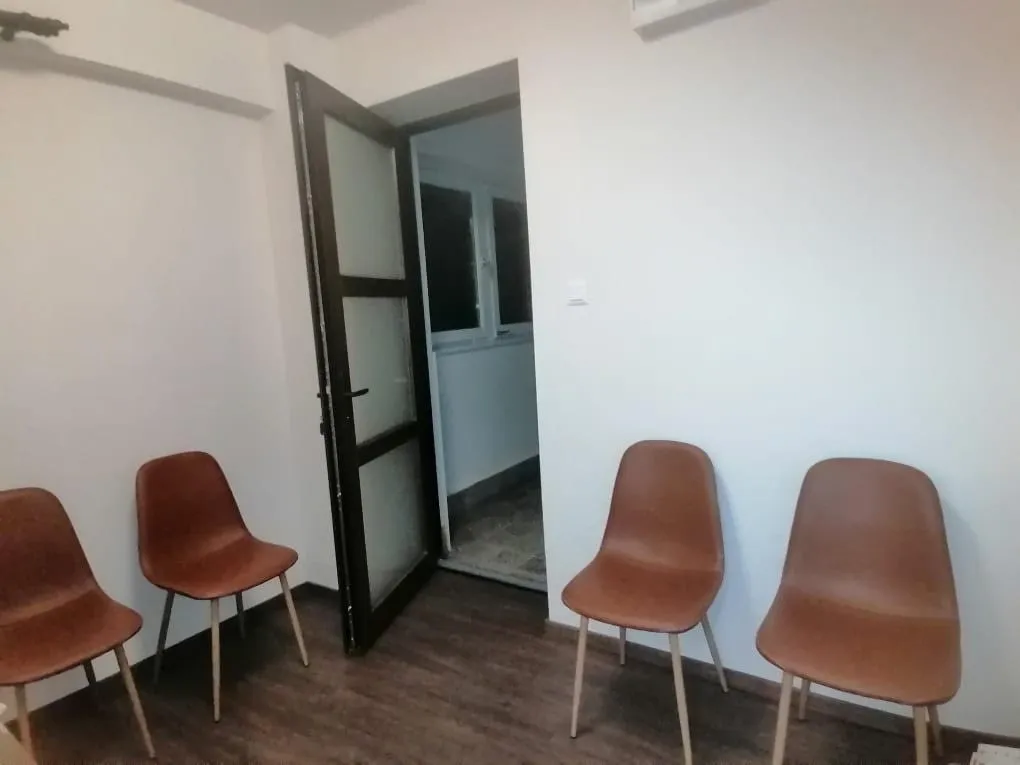A rendelő egyik szobája